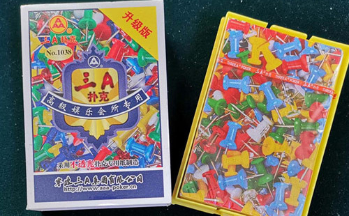 玉树扑克批发采购指南与产品质量识别要点解析